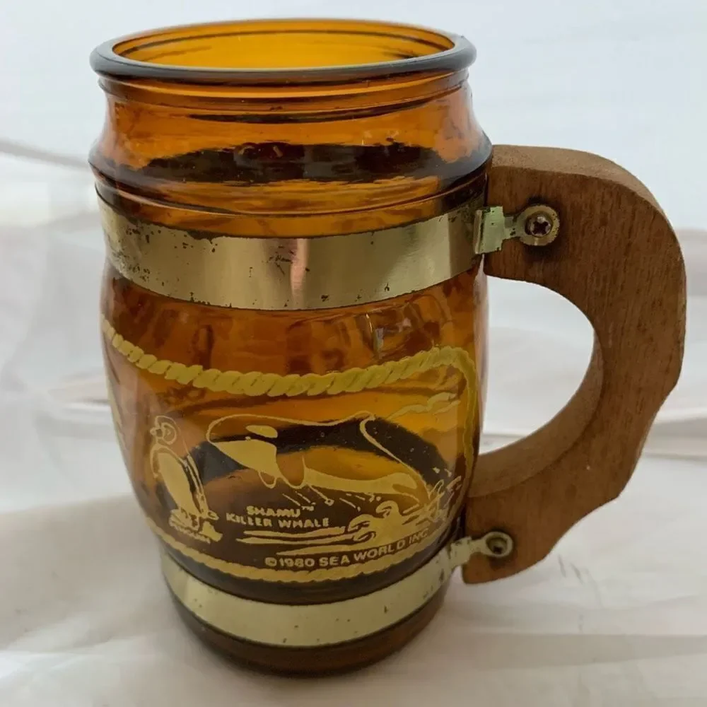 Vintage 1980 Sea World Souvenir Brown Glass Mug Wood Handle